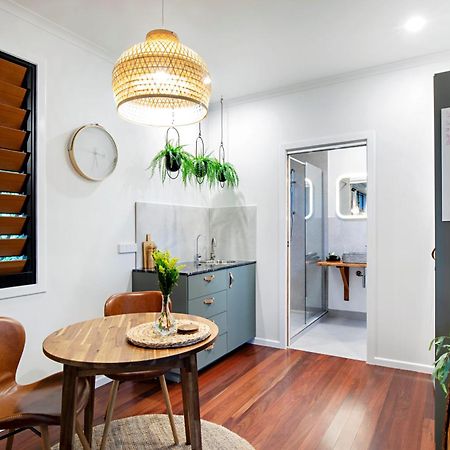 Airlie Beach Eco Cabins - Adults Only 외부 사진