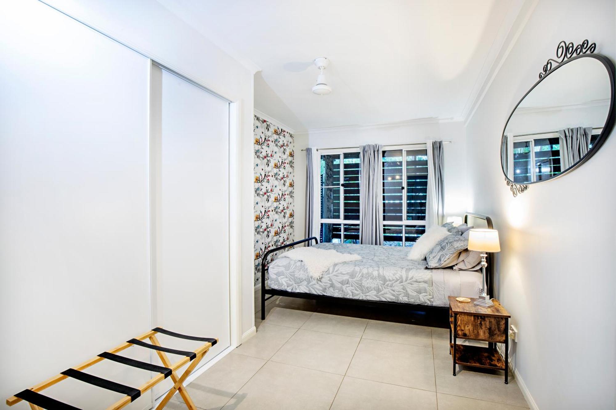 Airlie Beach Eco Cabins - Adults Only 외부 사진