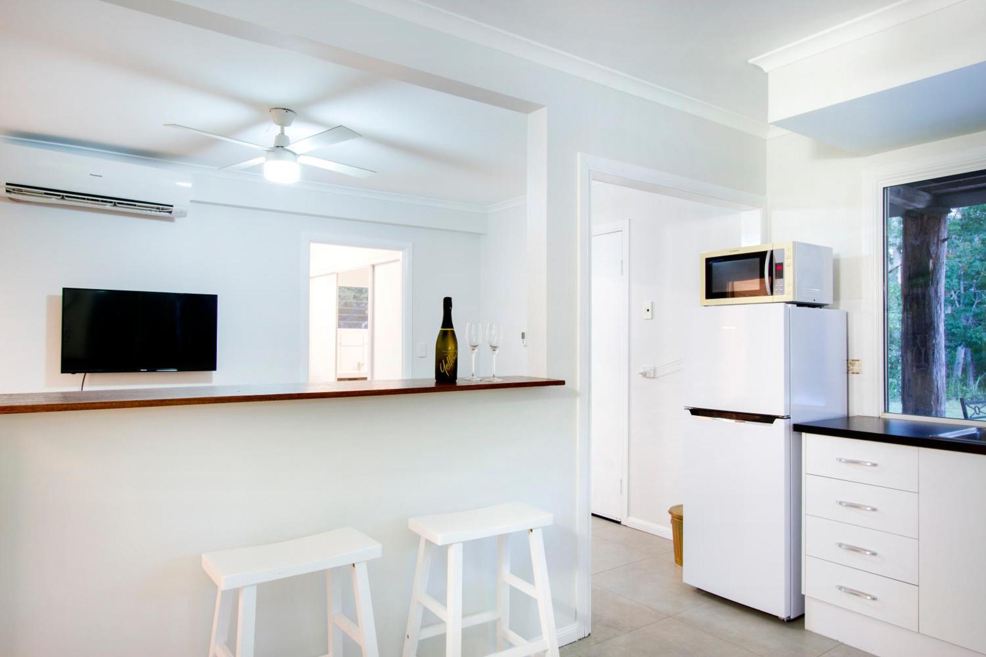 Airlie Beach Eco Cabins - Adults Only 외부 사진