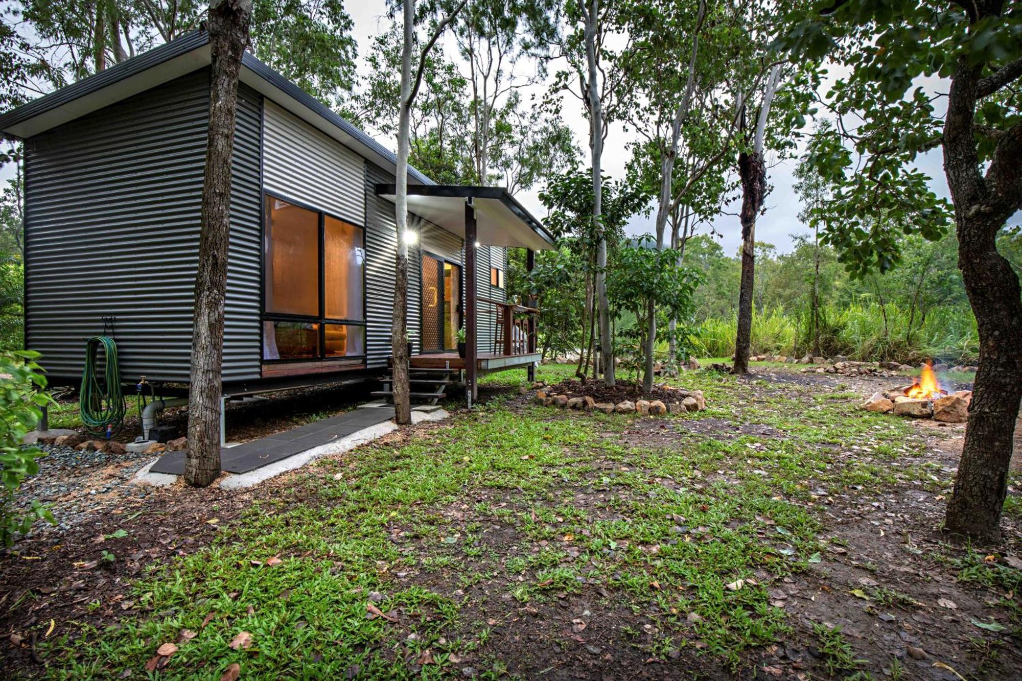 Airlie Beach Eco Cabins - Adults Only 외부 사진